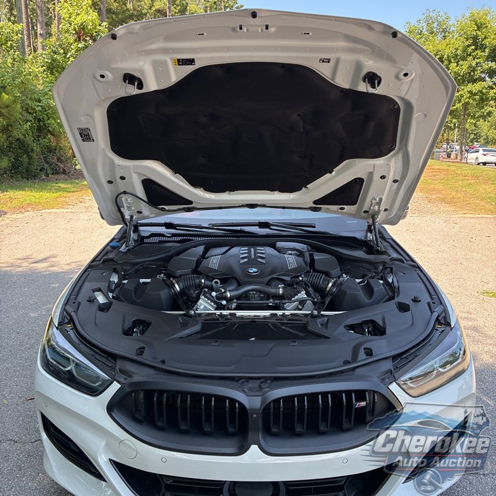 2024 BMW 8-Series M850xi