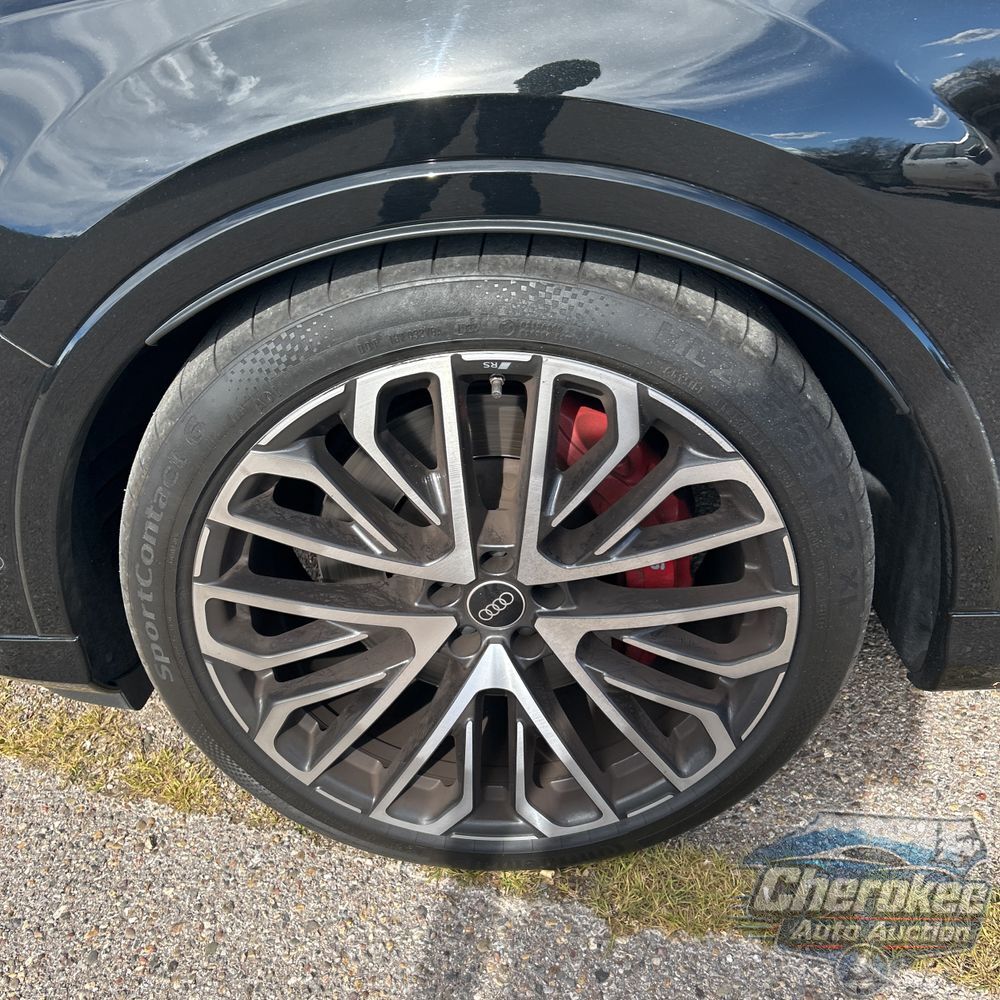 2025 Audi SQ7 Prestige