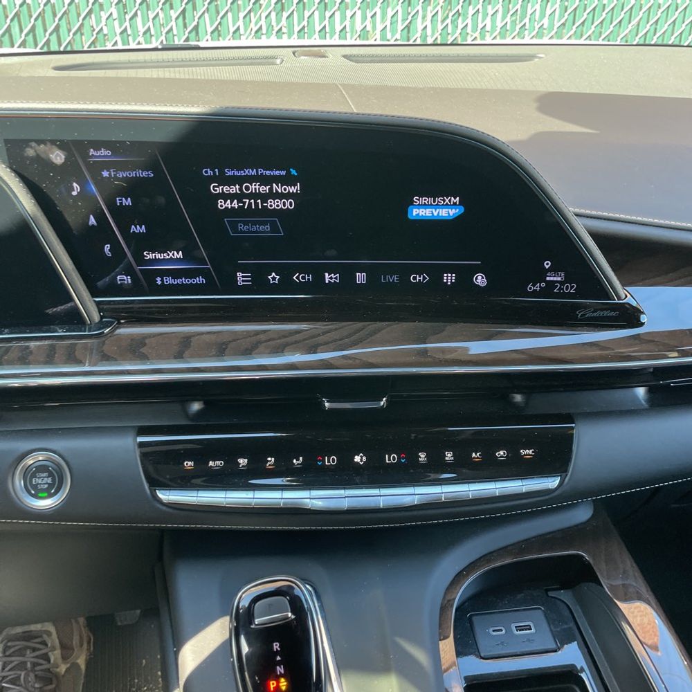 2024 Cadillac Escalade ESV Sport Platinum
