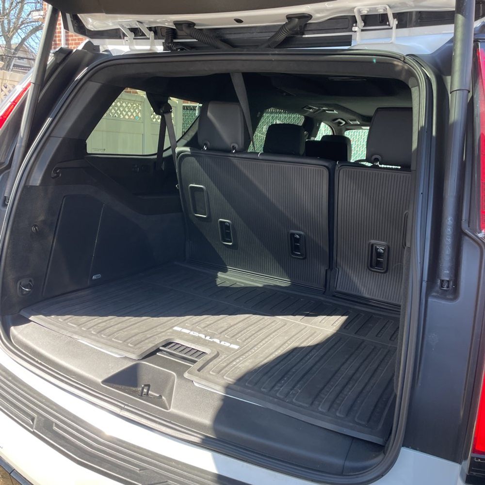 2024 Cadillac Escalade ESV Sport Platinum