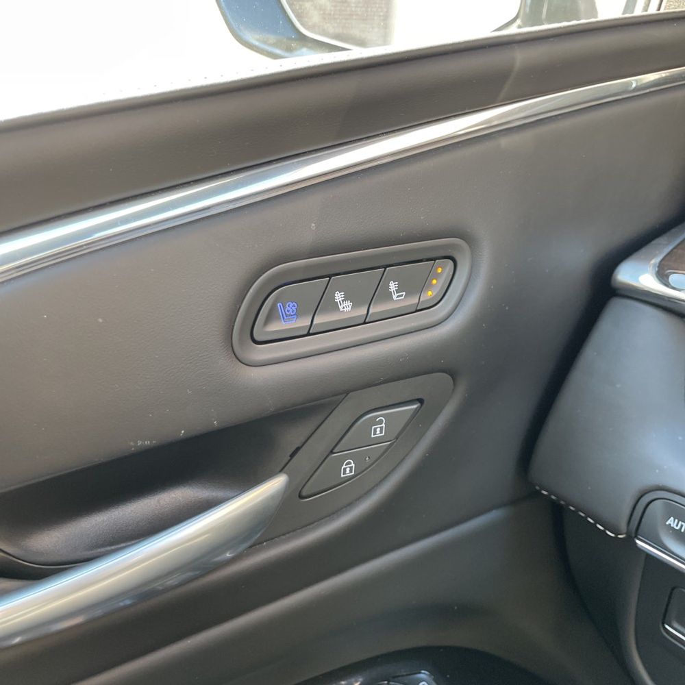 2024 Cadillac Escalade ESV Sport Platinum