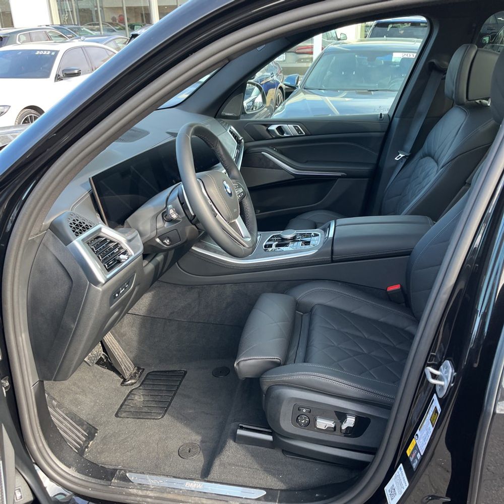 2025 BMW X5 xDrive50e