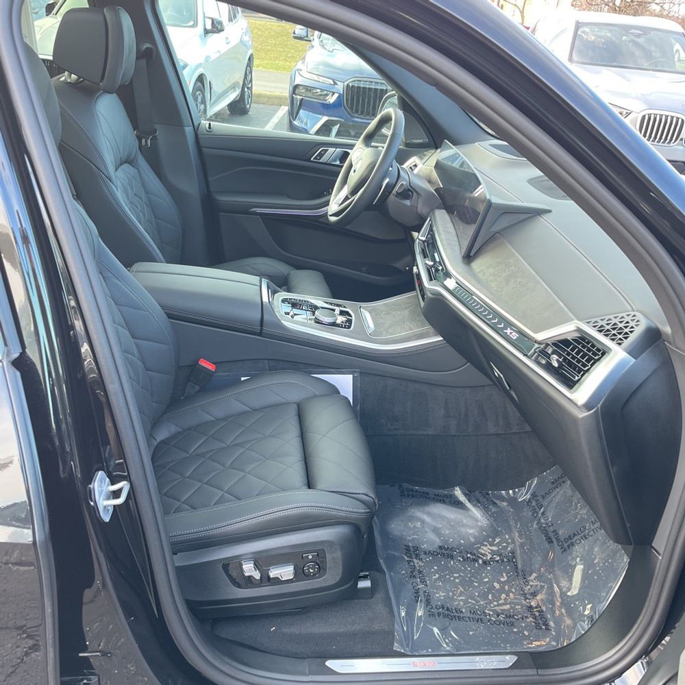 2025 BMW X5 xDrive50e
