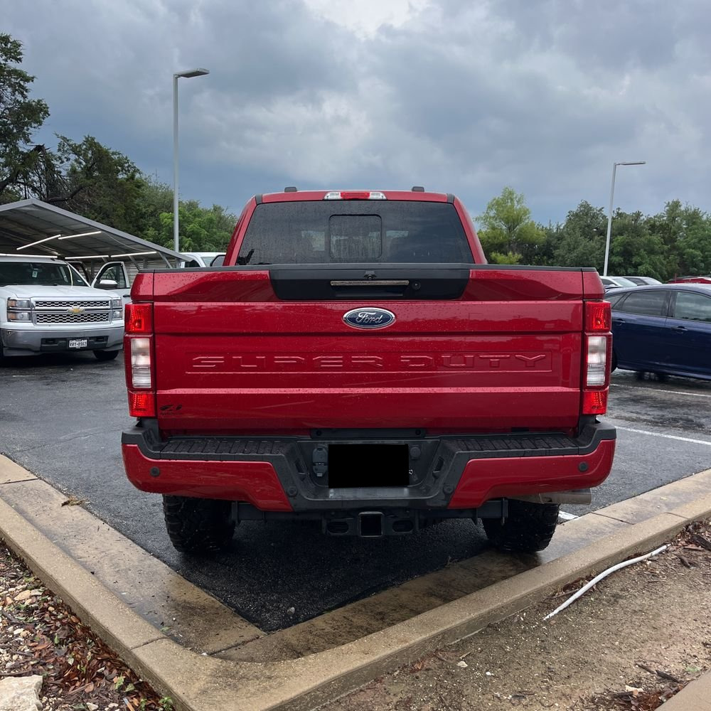 2022 Ford F-350 Super Duty Lariat