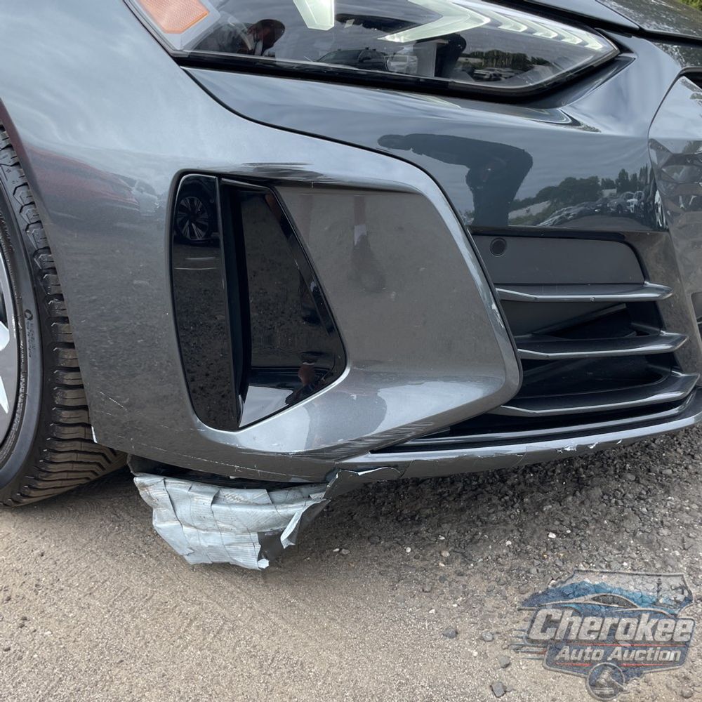 2023 Audi e-tron GT Premium Plus