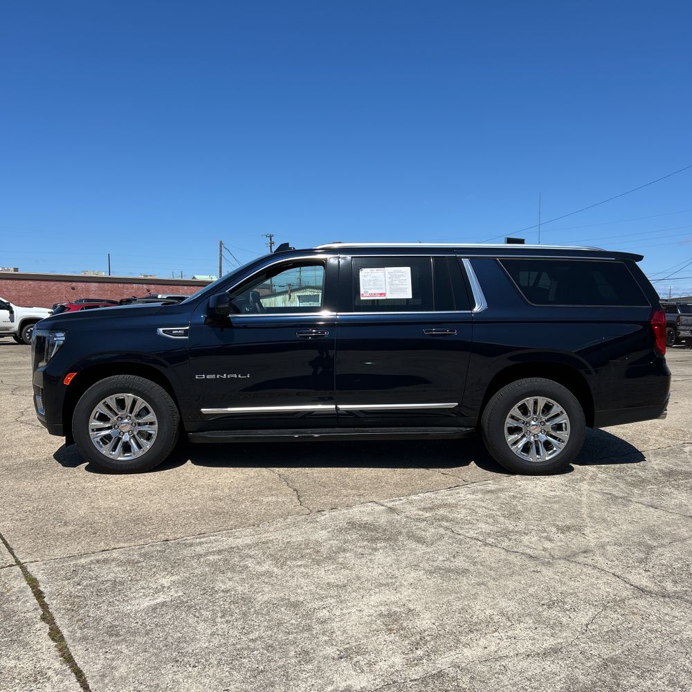 2024 GMC Yukon XL Denali