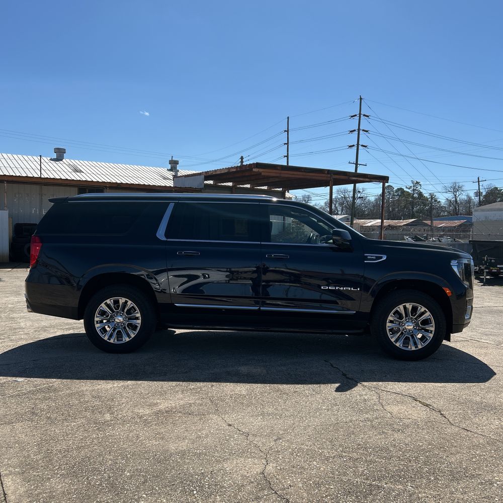 2024 GMC Yukon XL Denali
