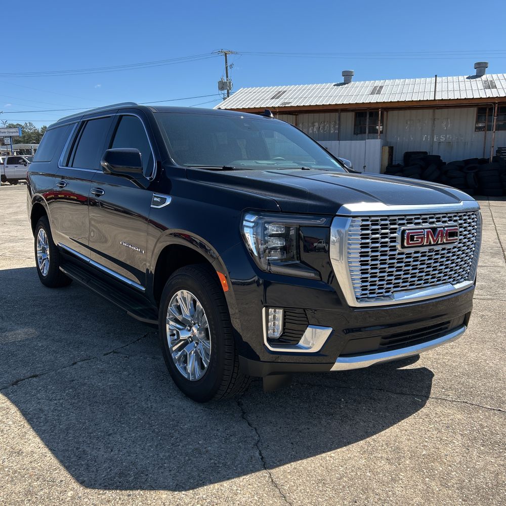 2024 GMC Yukon XL Denali