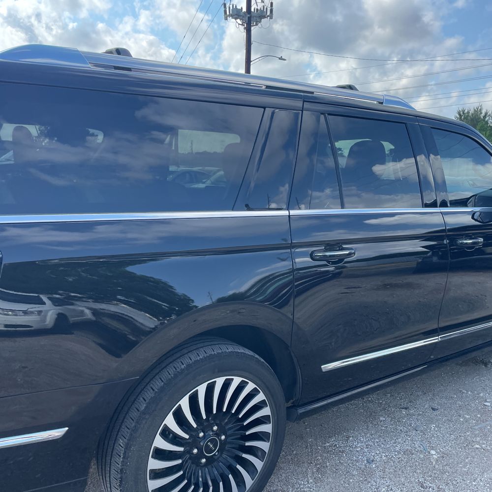 2020 Lincoln Navigator L Black Label