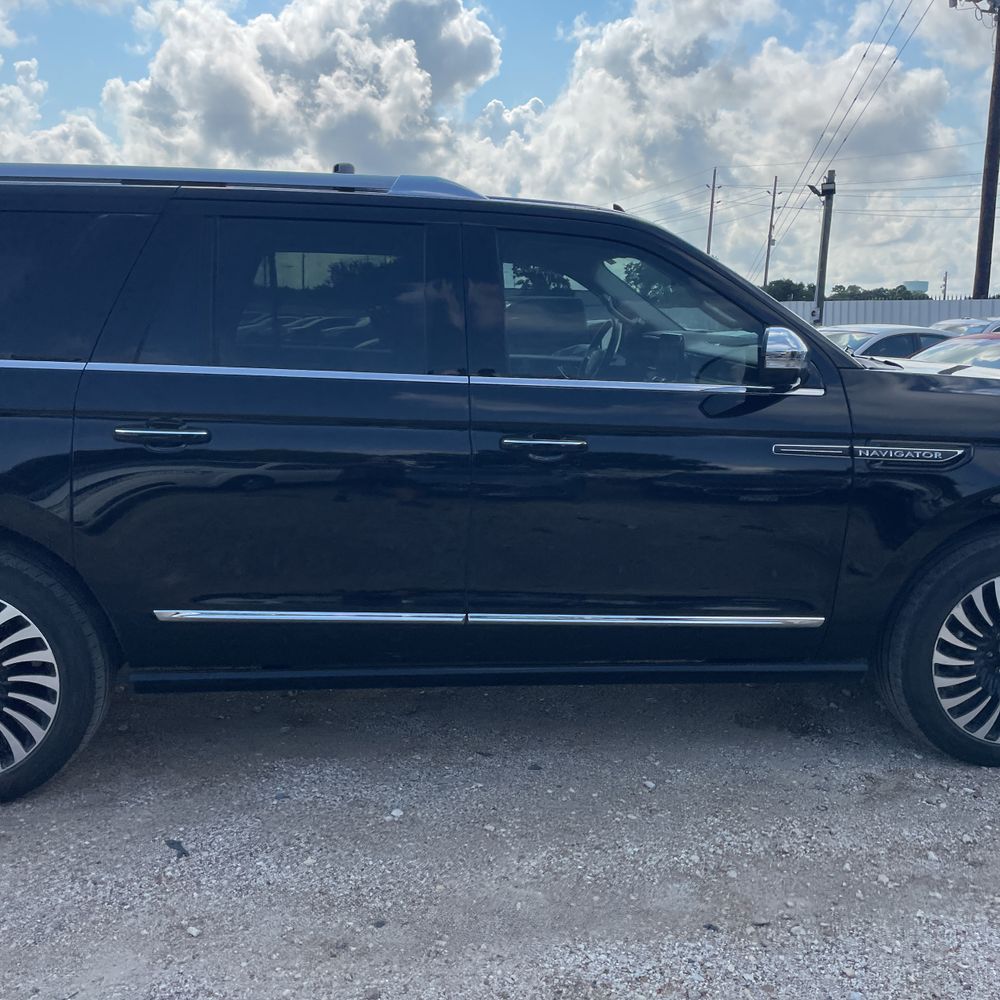 2020 Lincoln Navigator L Black Label