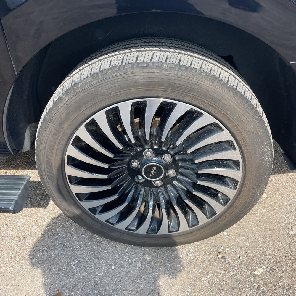 2020 Lincoln Navigator L Black Label