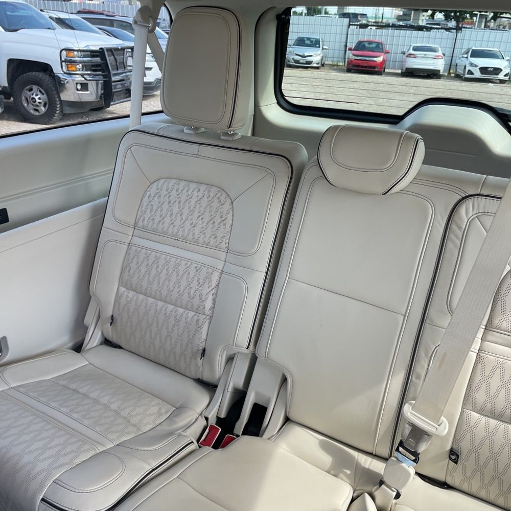 2020 Lincoln Navigator L Black Label