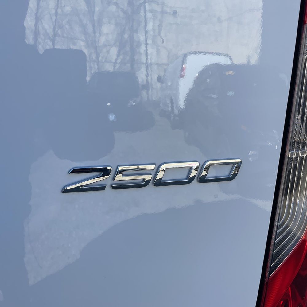 2024 Mercedes-Benz Sprinter 2500