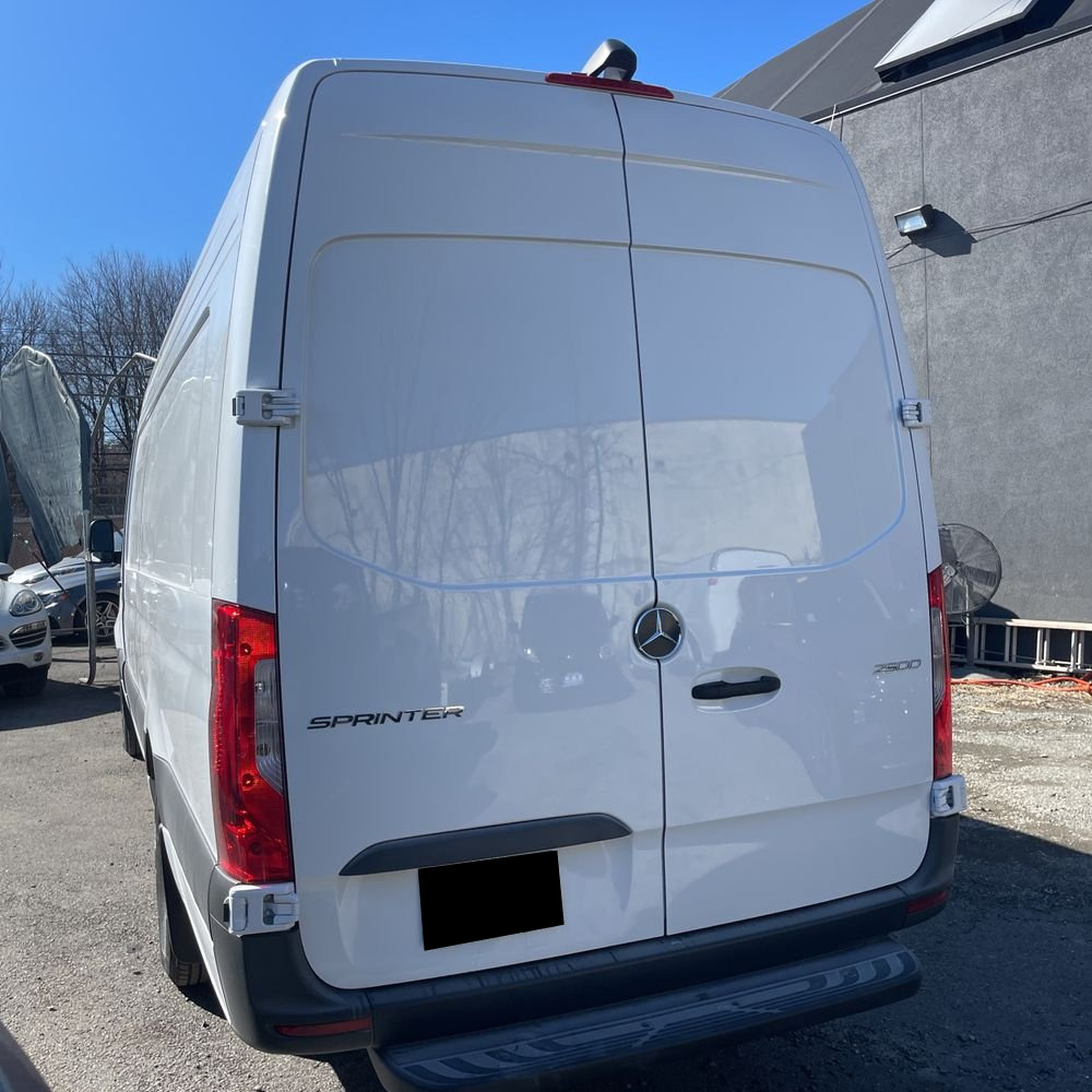 2024 Mercedes-Benz Sprinter 2500