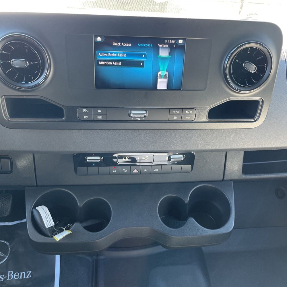 2024 Mercedes-Benz Sprinter 2500