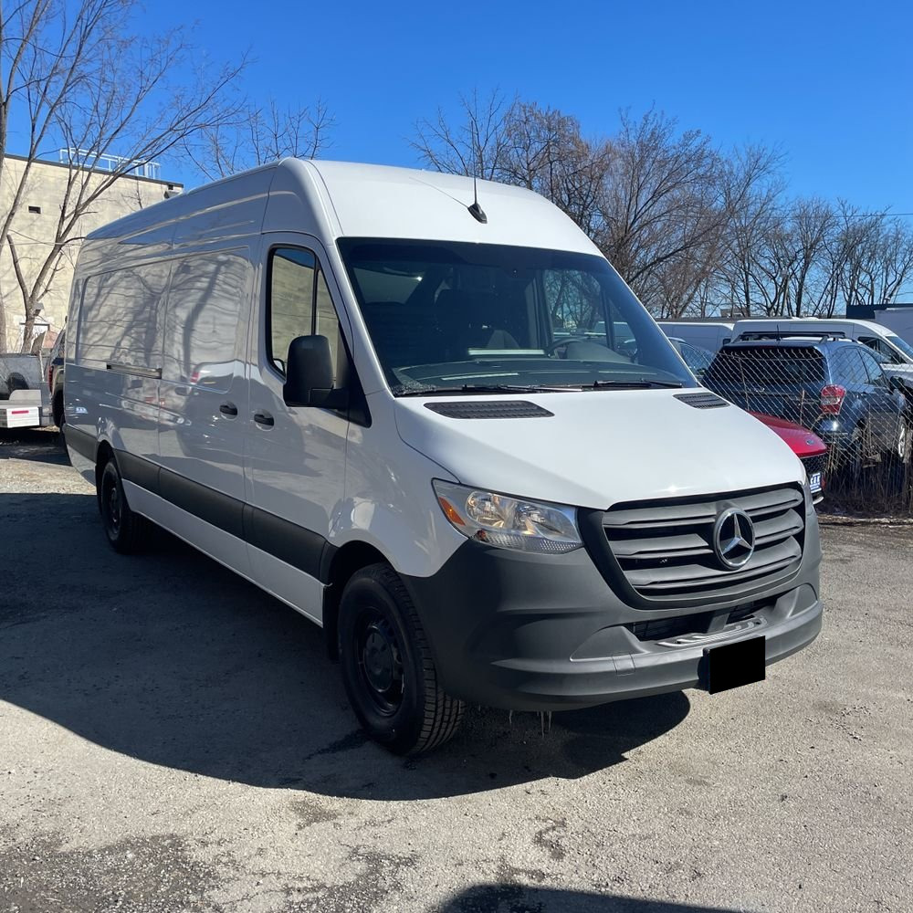 2024 Mercedes-Benz Sprinter 2500