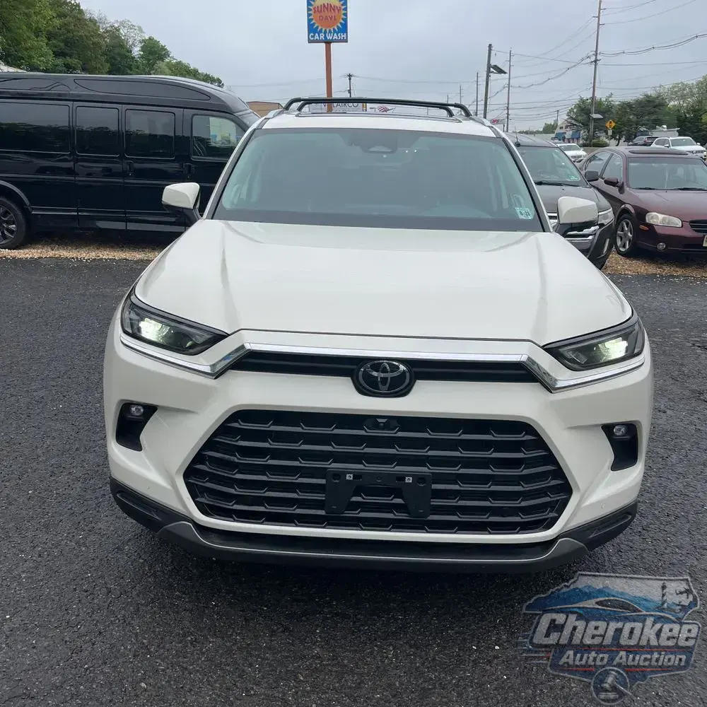 2024 Toyota Grand Highlander Platinum
