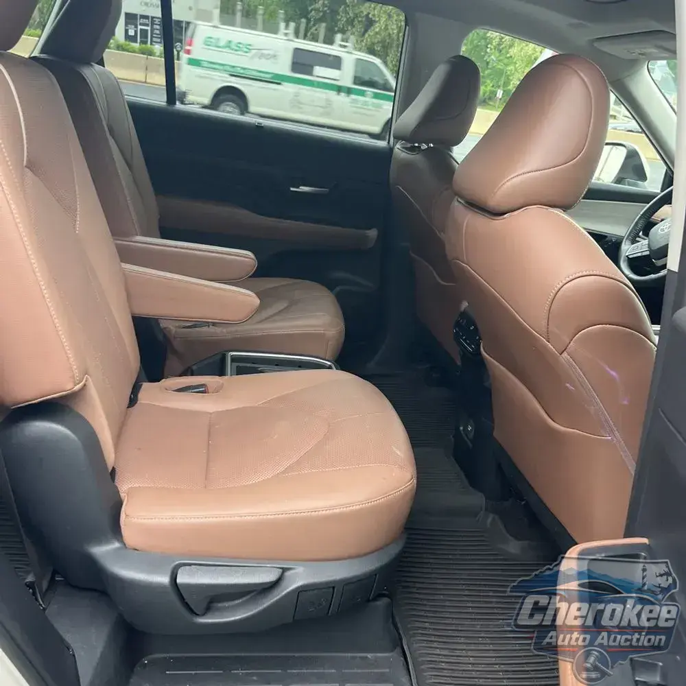 2024 Toyota Grand Highlander Platinum