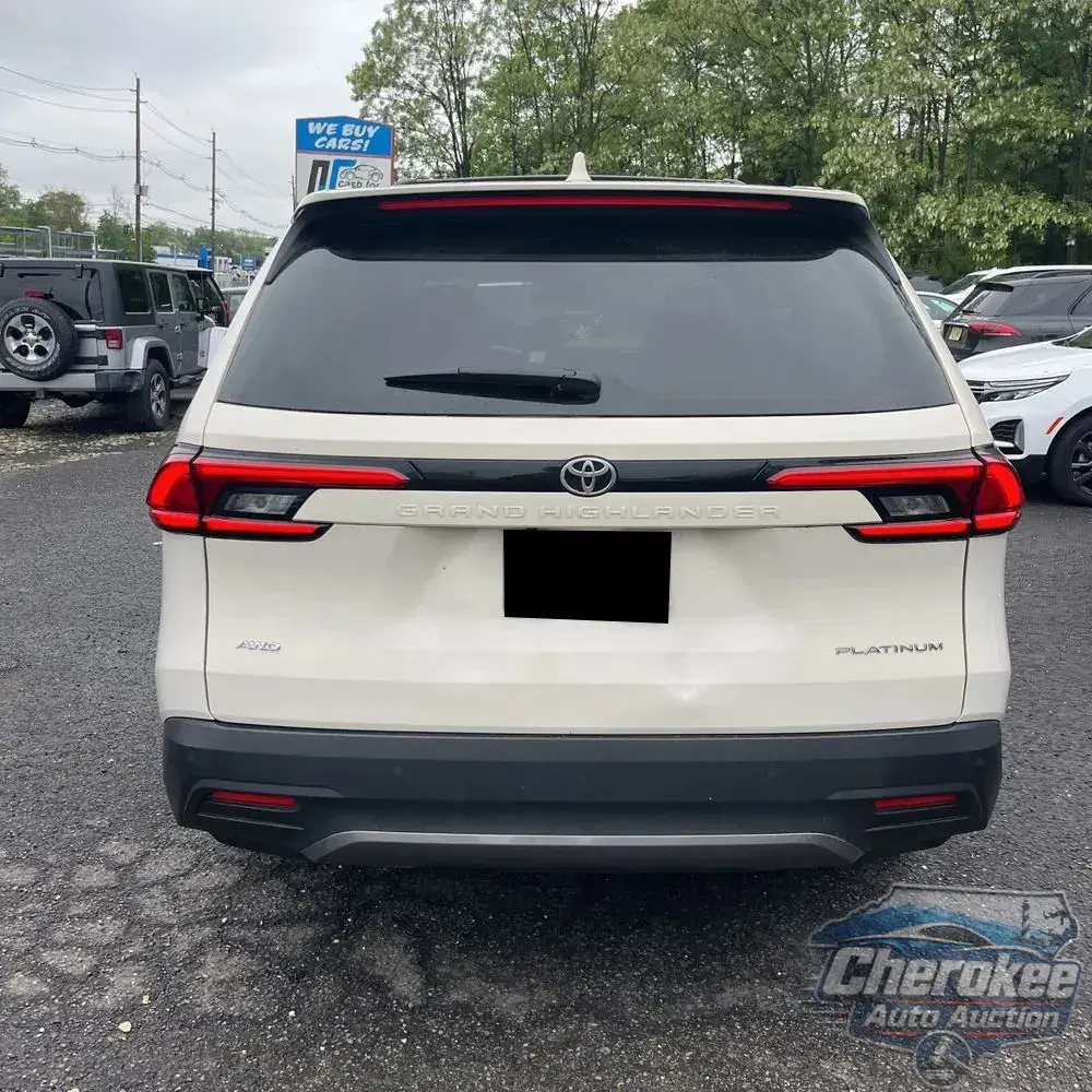 2024 Toyota Grand Highlander Platinum