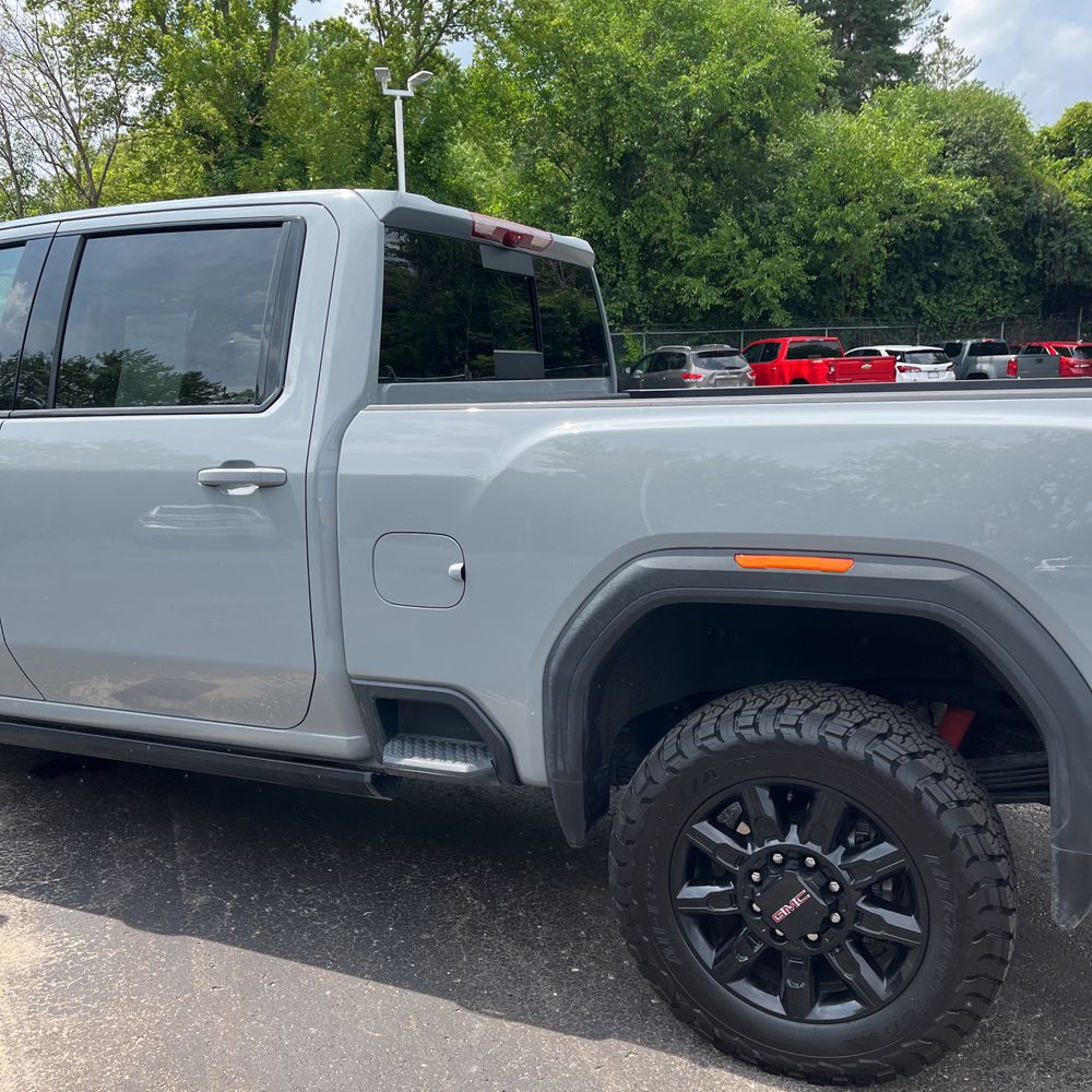 2025 GMC Sierra 2500HD AT4