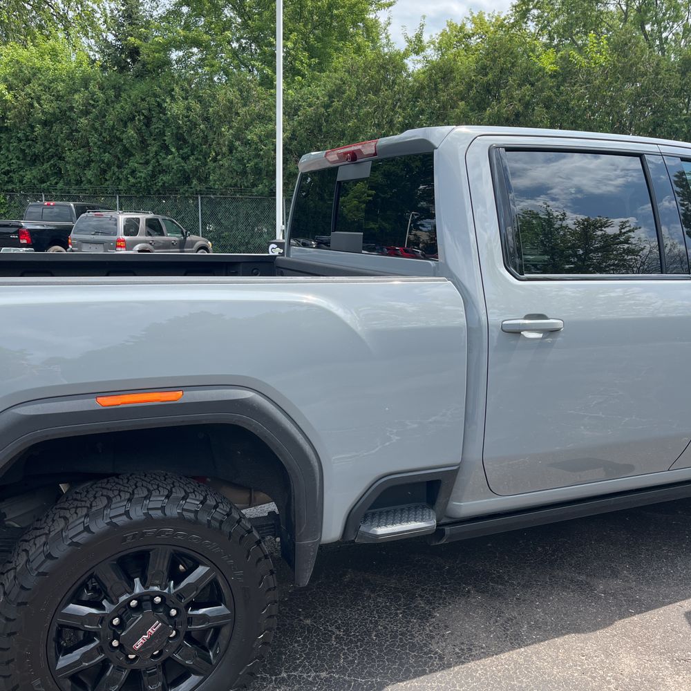 2025 GMC Sierra 2500HD AT4