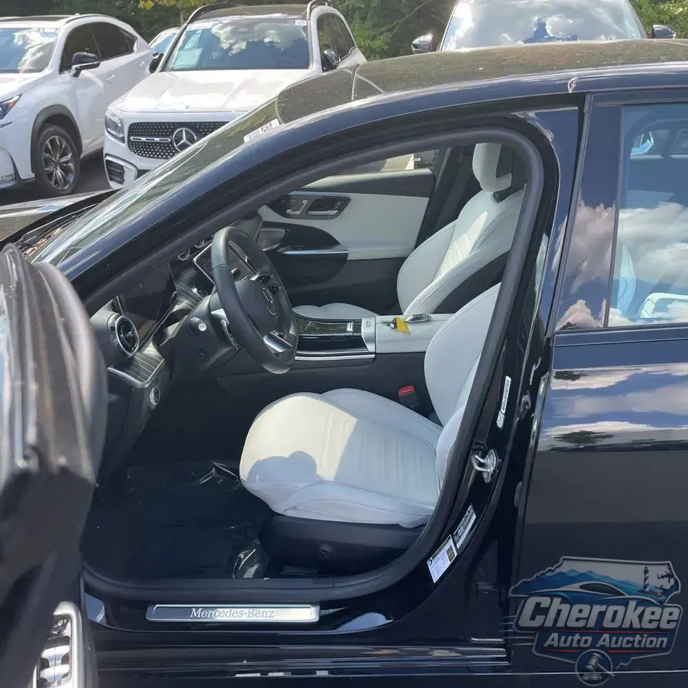 2024 Mercedes-Benz C-Class C 300