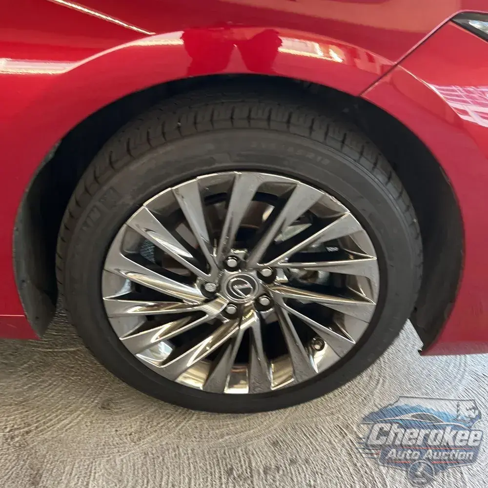 2024 Lexus ES 300h Luxury