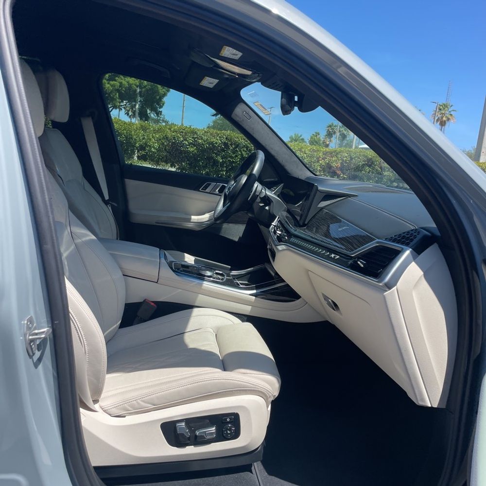 2023 BMW X7 XDrive40i