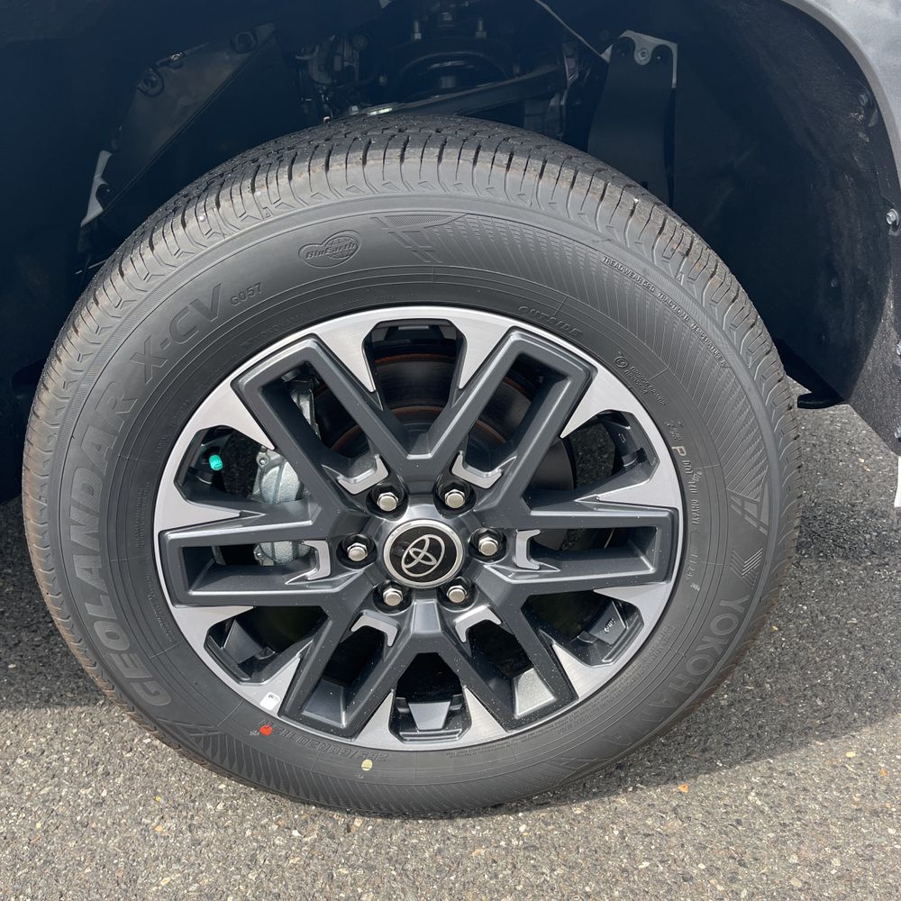 2024 Toyota Tundra Limited HV