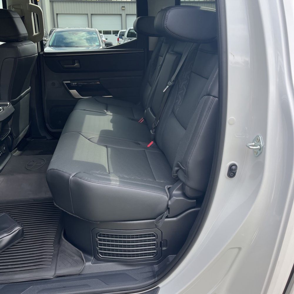 2024 Toyota Tundra Limited HV