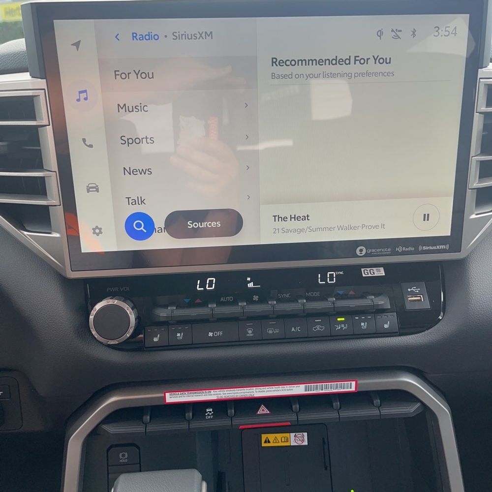 2024 Toyota Tundra Limited HV