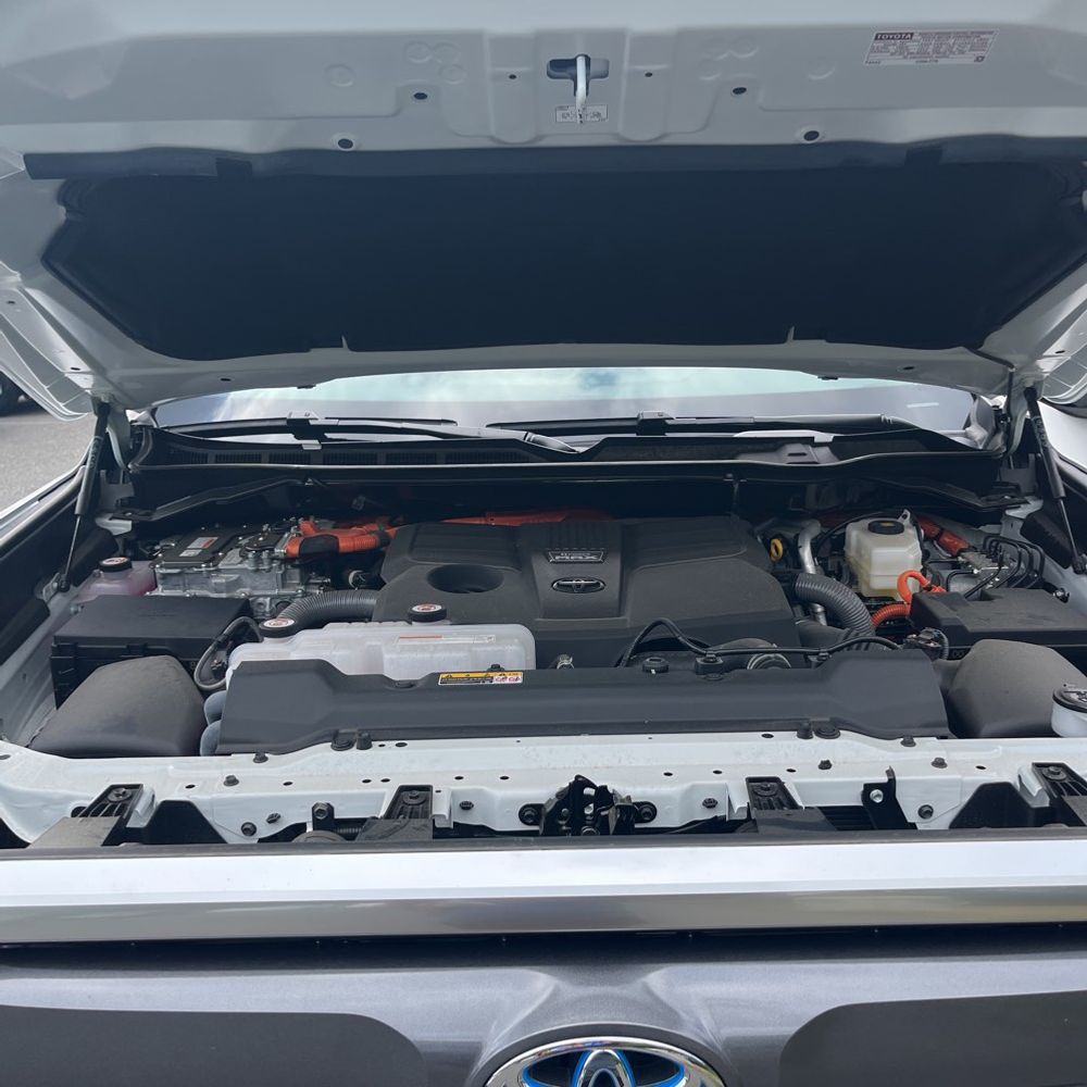 2024 Toyota Tundra Limited HV