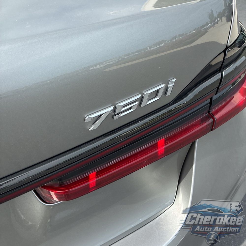 2022 BMW 7-Series 750xi