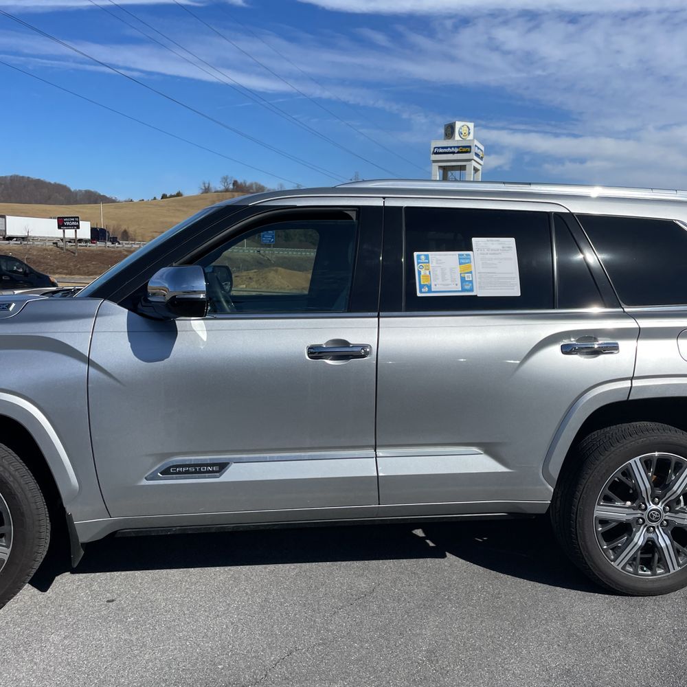 2023 Toyota Sequoia Capstone