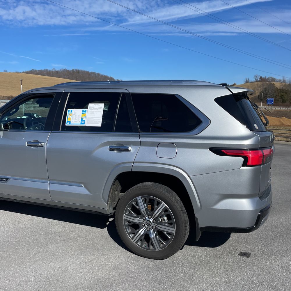 2023 Toyota Sequoia Capstone