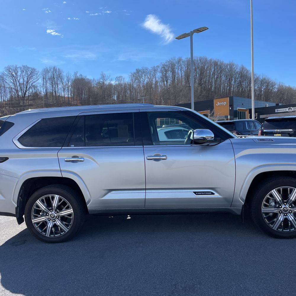 2023 Toyota Sequoia Capstone