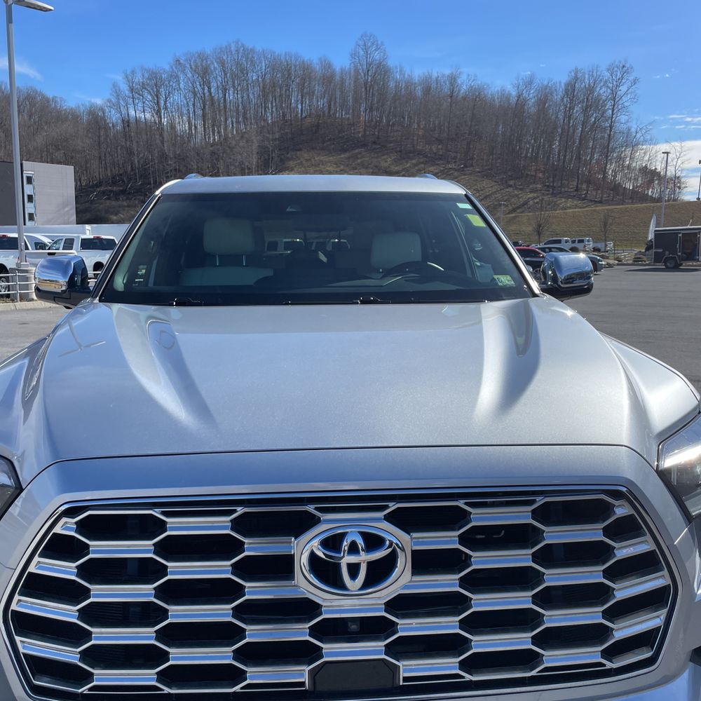 2023 Toyota Sequoia Capstone
