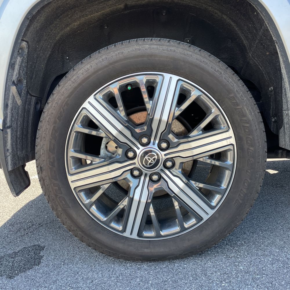 2023 Toyota Sequoia Capstone