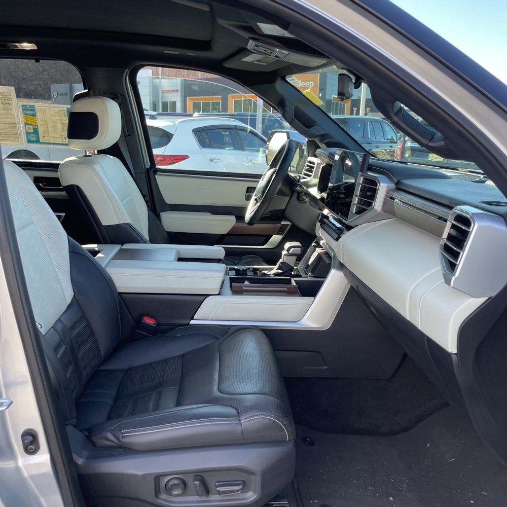 2023 Toyota Sequoia Capstone