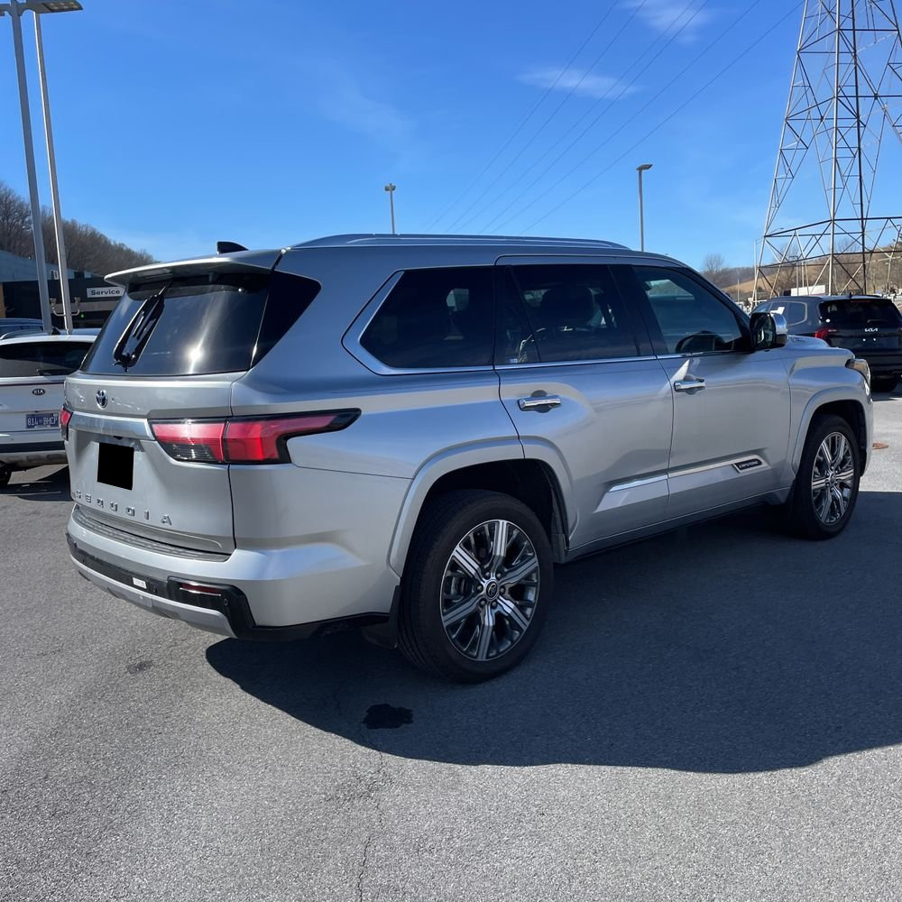 2023 Toyota Sequoia Capstone