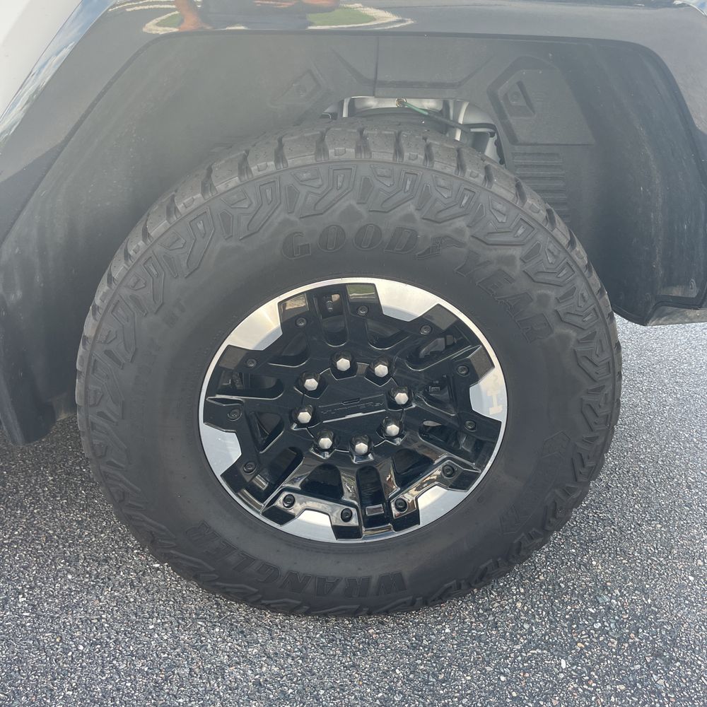 2022 GMC Hummer EV Edition 1