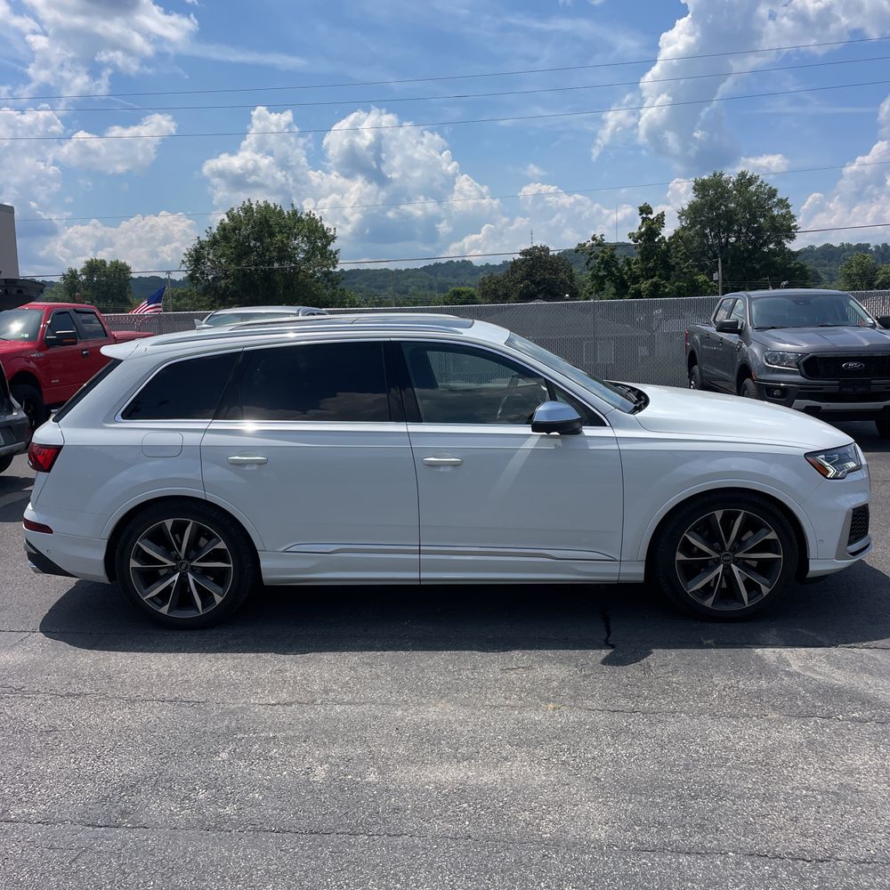 2021 Audi SQ7 Prestige