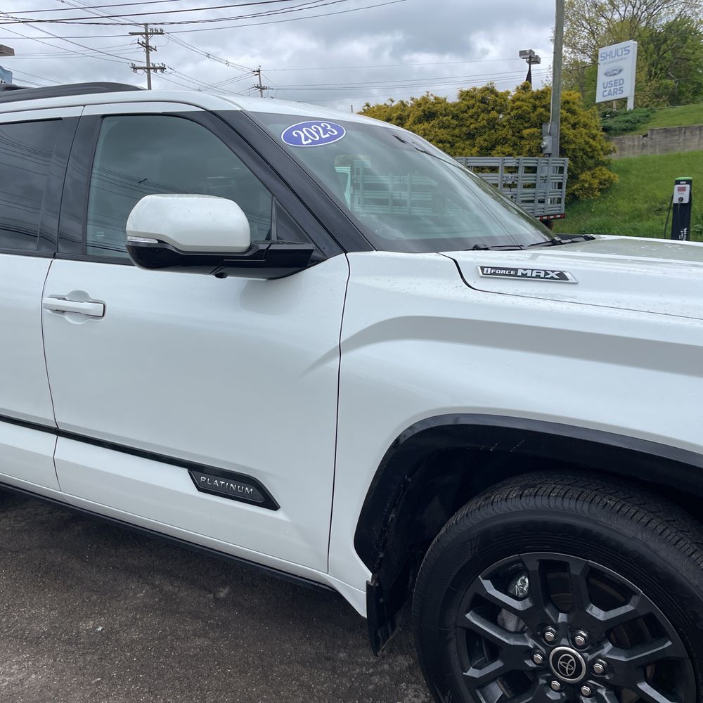 2023 Toyota Sequoia Platinum