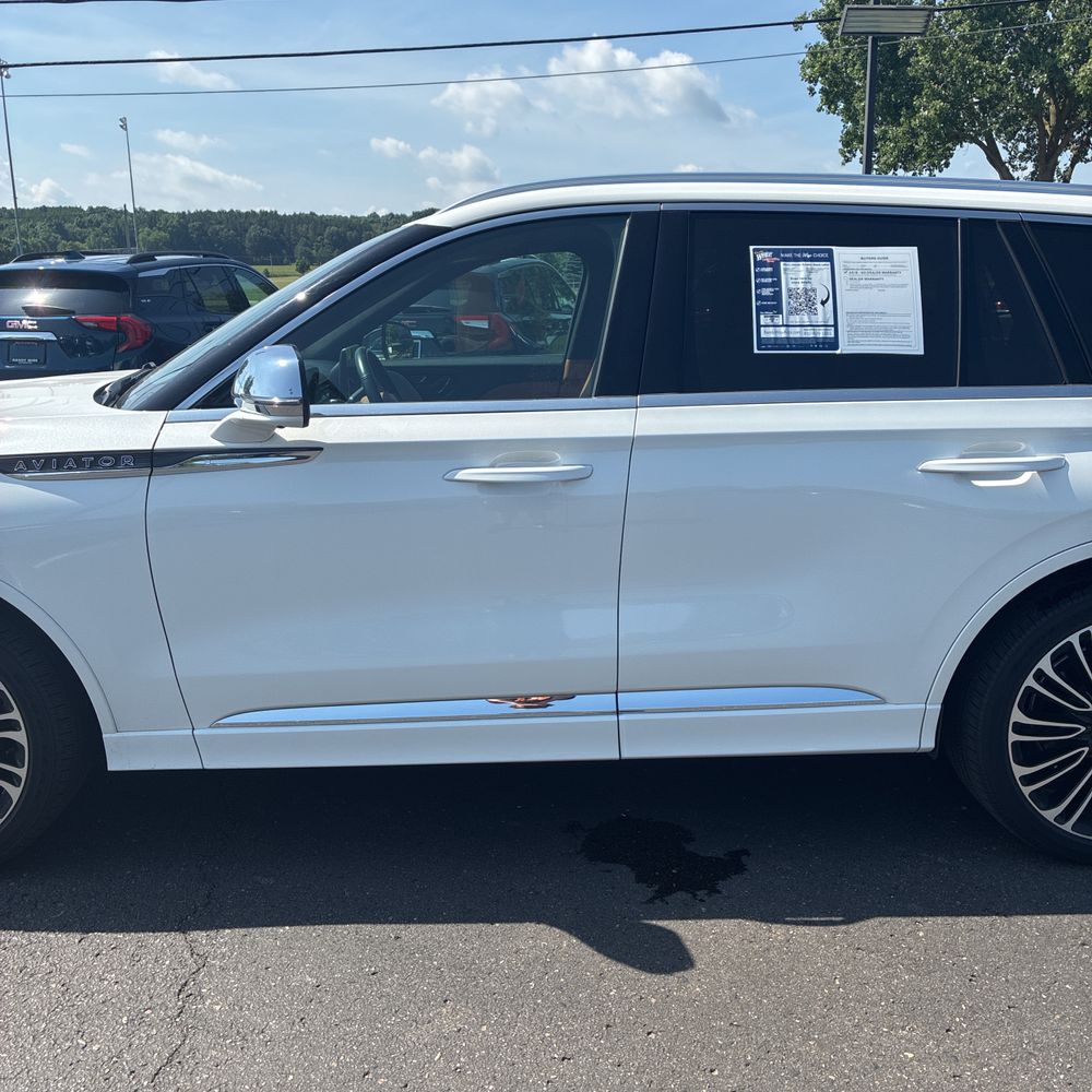 2022 Lincoln Aviator Black Label