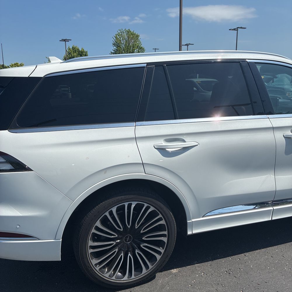 2022 Lincoln Aviator Black Label