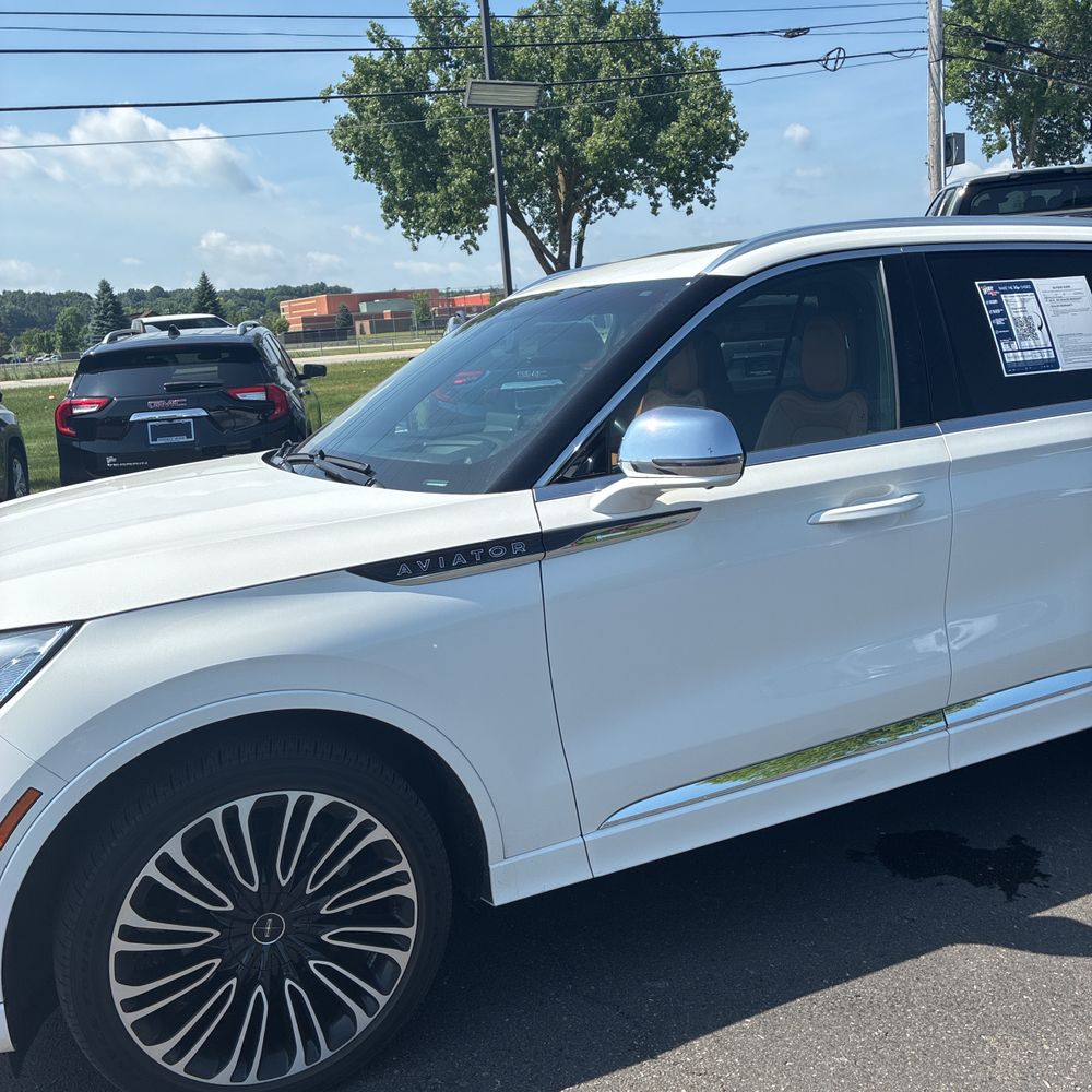 2022 Lincoln Aviator Black Label