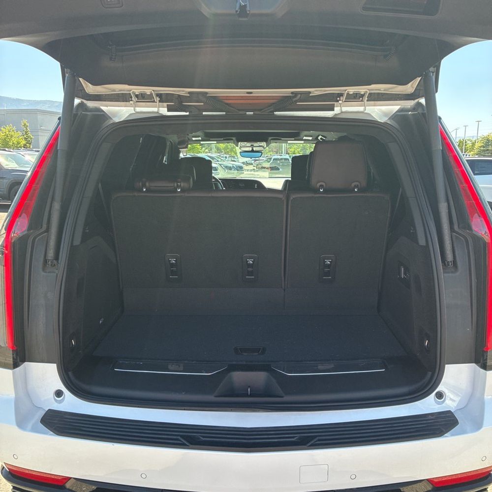 2024 Cadillac Escalade Sport Platinum
