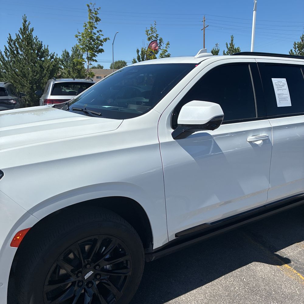 2024 Cadillac Escalade Sport Platinum