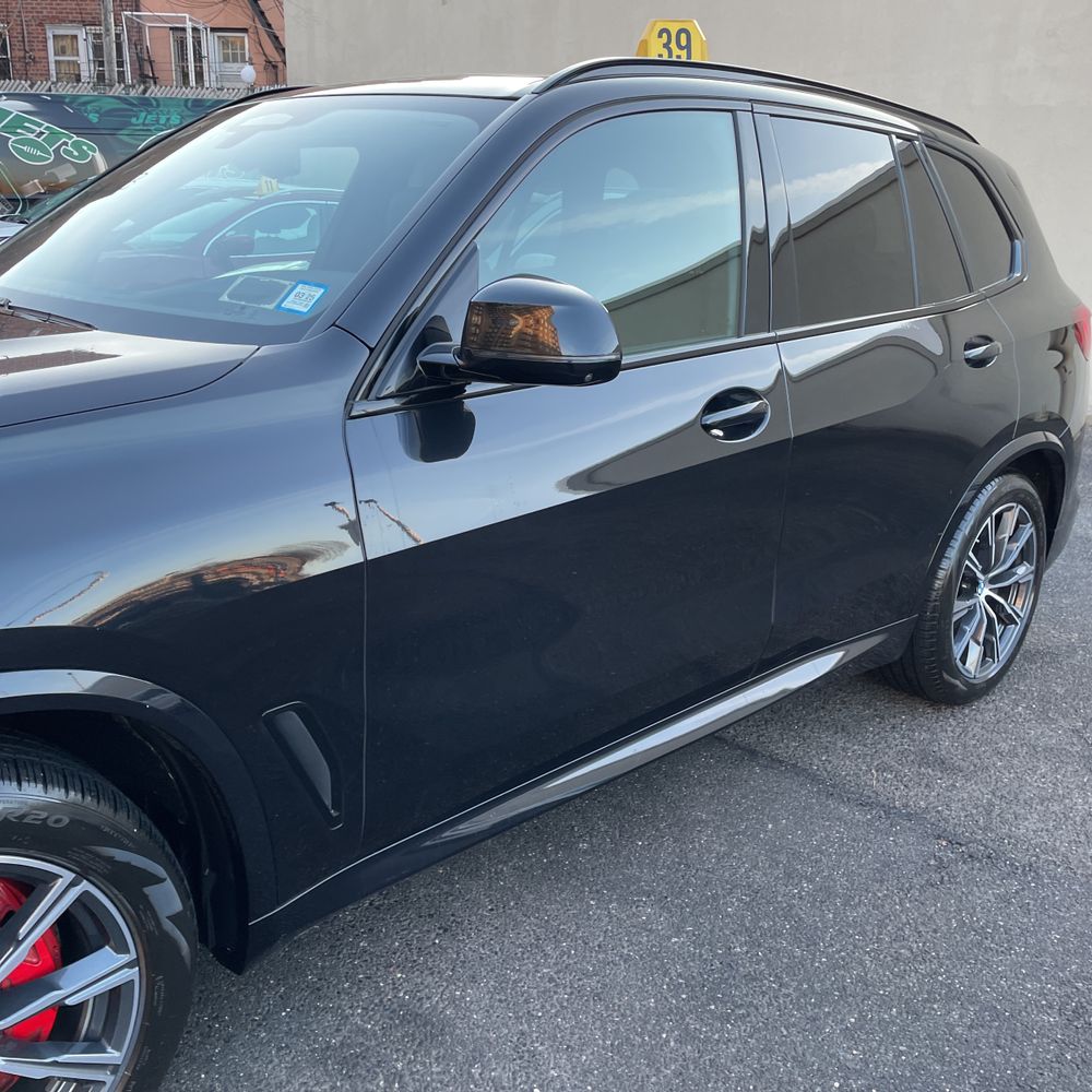 2022 BMW X5 XDrive40i w/ M Sport Pkg