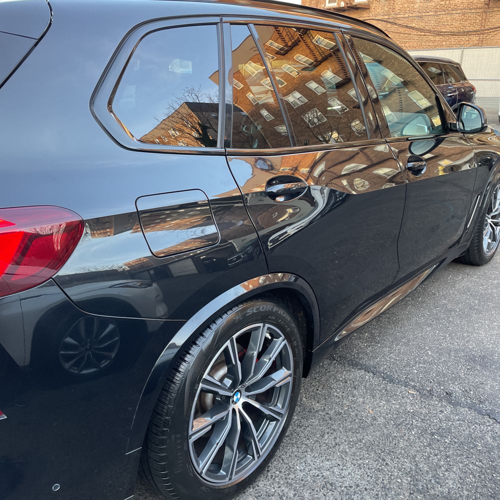 2022 BMW X5 XDrive40i w/ M Sport Pkg